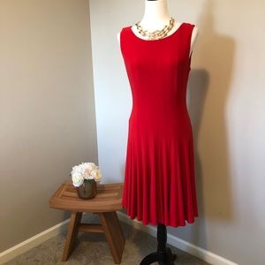 Frank Lyman Sleeveless red dress